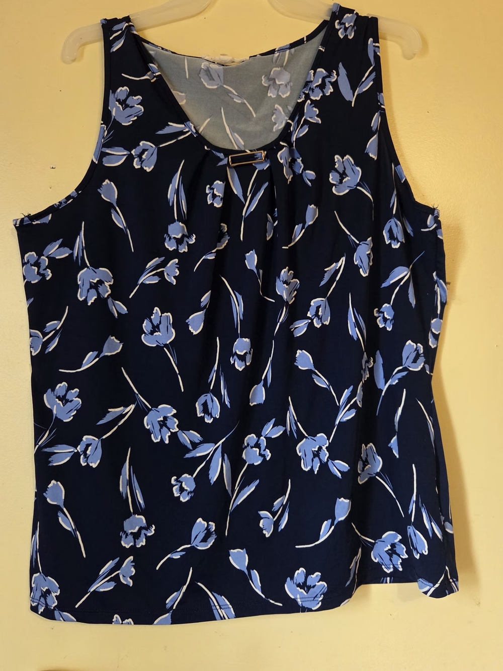 Navy Blue Floral Sleeveless Blouse with Metal Accent